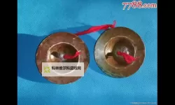 铜铜铜锵锵锵锵免费：铜艺世界里的光影与自由之旅